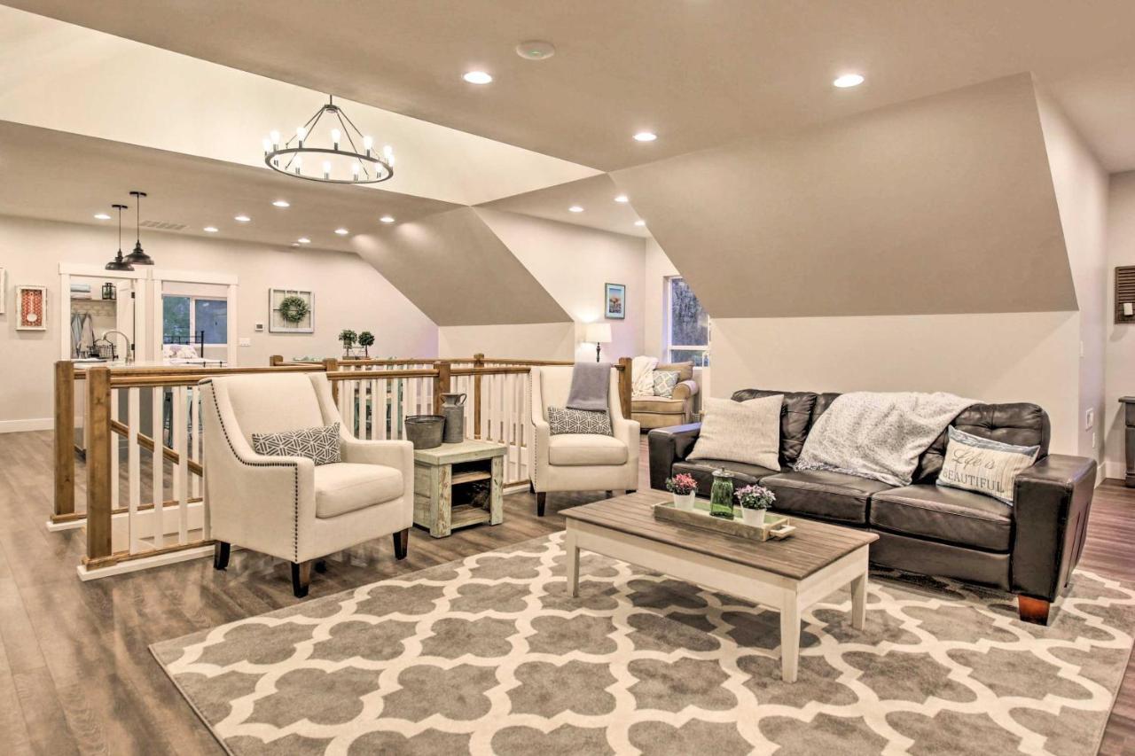 Chic Farmhouse With Creek In Heart Of Wine Country! 맥민빌 외부 사진
